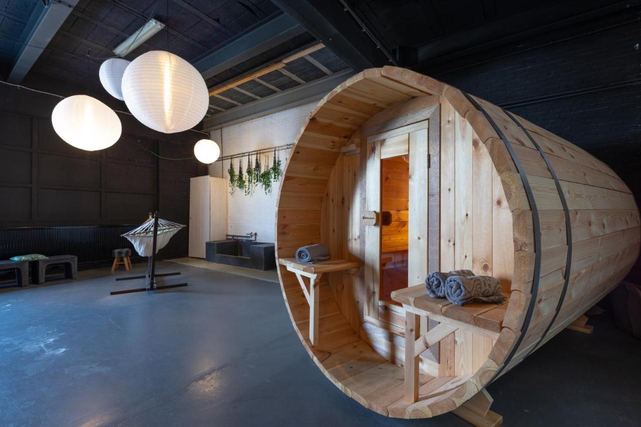 ザーンダム Yurtlife Bed & Breakfast エクステリア 写真