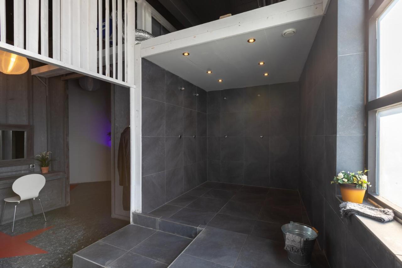 ザーンダム Yurtlife Bed & Breakfast エクステリア 写真